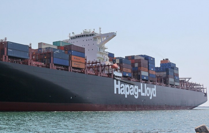 Hapag-Lloyd places order for five new container carriers