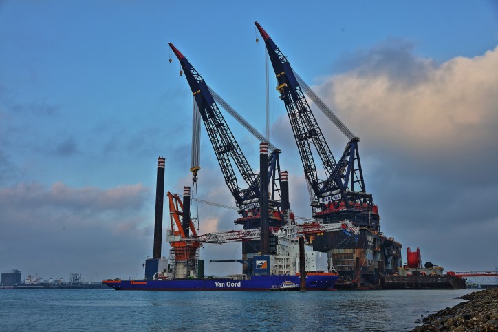 Van Oord’s offshore installation vessel Aeolus fitted with impressive new crane