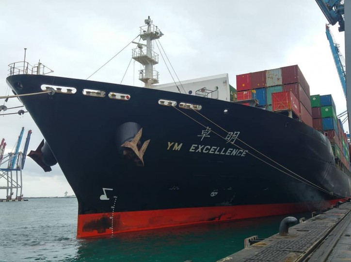 Yang Ming Ship YM Excellence Rescues Two Australians at Sea