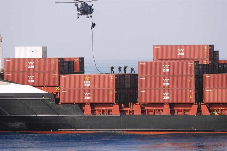 Curious to know and See: Dutch Navy Marines storms a German cargo Ship (Video)