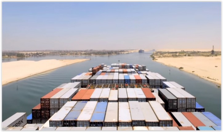 Egypt’s Suez Canal considers charging leading shipping carriers in advance