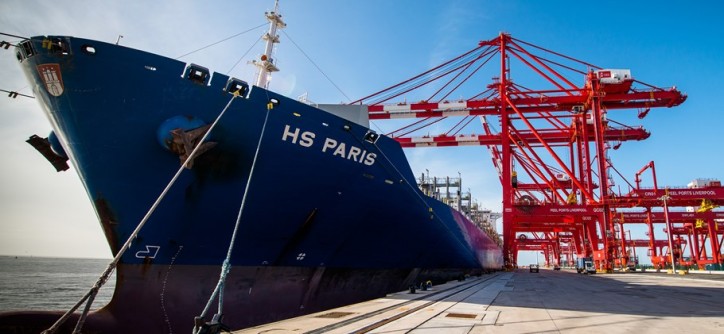 Port of Liverpool welcomes HS Paris - largest containership to date
