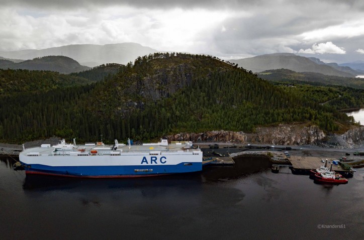ARC Discharges Army and Marine Corps Cargo in Norway for Operation Trident Juncture