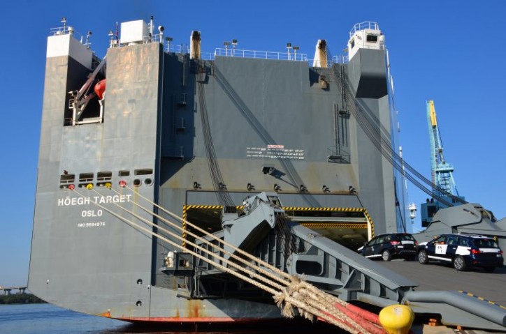 JAXPORT Welcomes World’s Largest Pure Car and Track Carrier (Video)