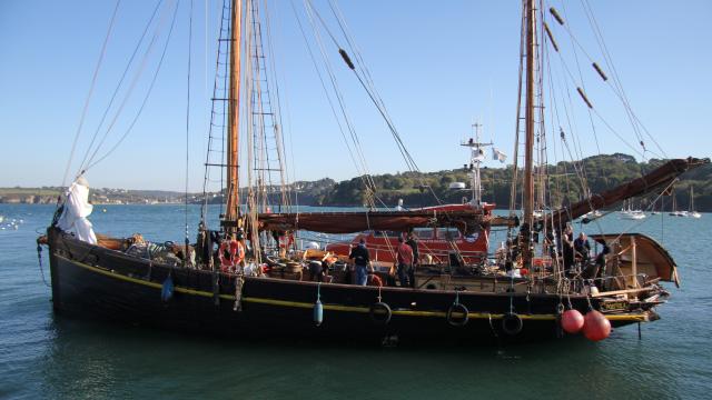 Nordlys- the world’s oldest cargo sailing vessel hit by fishing boat (Photo report)