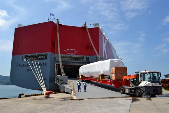 Kawasaki Kisen sets sail as train car shipper