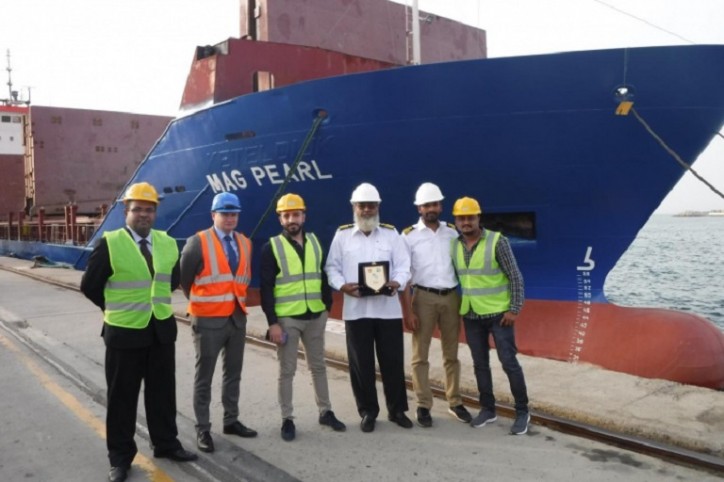 Sharjah Container Terminal welcomes MAG Pearl on maiden call