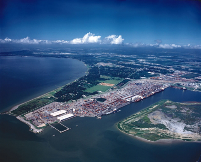 Port of Houston Expects Rise in Container Volumes