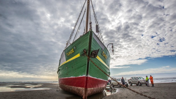  DAVID WALKER/FAIRFAX NZ  The stranded MV Tuhoe before demolition started.