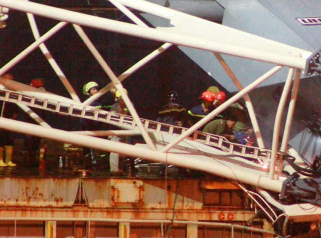 Gantry crane crashed down on containership Fortune Navigator in Ta Thuan Port in Ho Chi Minh City, Vietnam at around 23:00 local time on November 24.