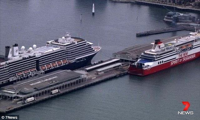 Two cruise ships in Melbourne evacuated as bomb squad investigate suspicious smell (Video)