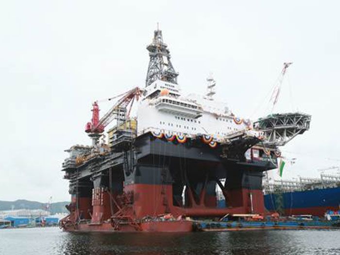 Hyundai Heavy Delivers World's Largest Semi-submersible Drill Ship