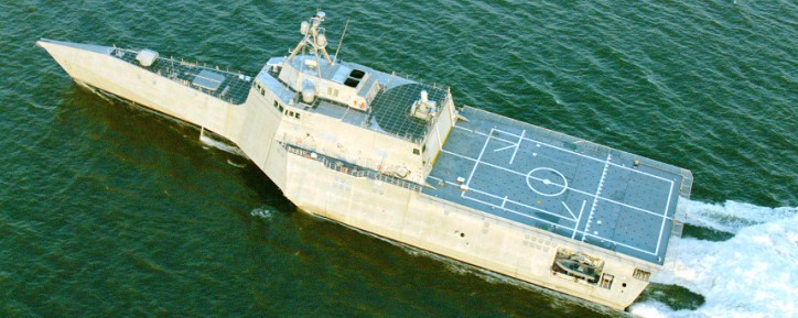 USS Montgomery Damaged Transiting Panama Canal