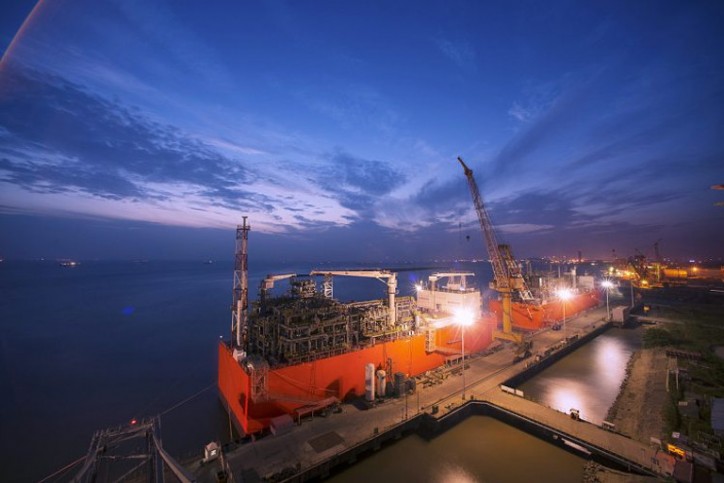 EXMAR’s Barge Leaves Wilson Offshore Marine Shipyard for Singapore