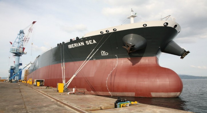 Hanjin Shipyard Delivers 2 units of 114K Crude Oil Tanker