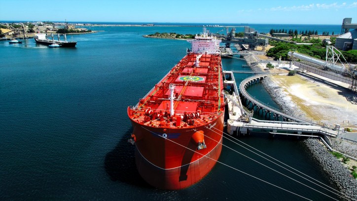 Klaveness Combination Carriers ASA concludes the first contract of affreightment for its CLEANBU fleet