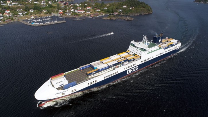 DFDS: Ship swap and charter of ship secure capacity for Gothenburg - Ghent route