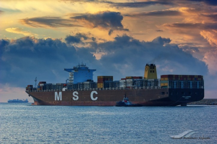 Container ship MSC CLORINDA runs aground in Suez Canal