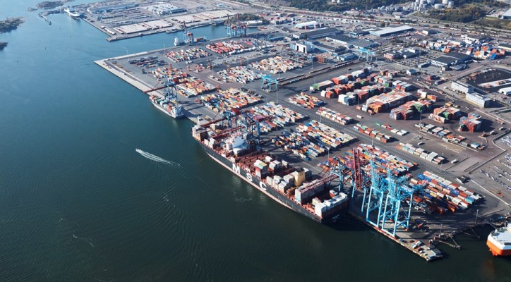 Port of Gothenburg: Port dispute leads to unprecedented fall in container volumes