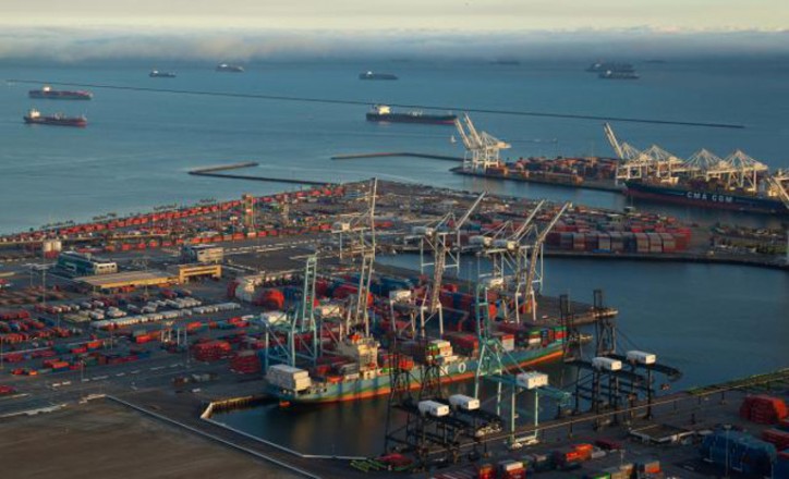 Port of Long Beach Wins SCAQMD Clean Air Award