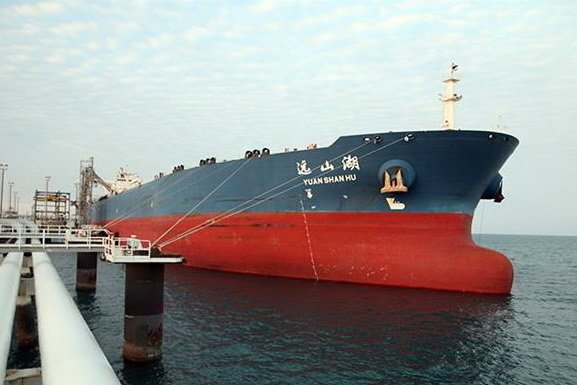 Iran rents out 12 oil tankers to foreign firms