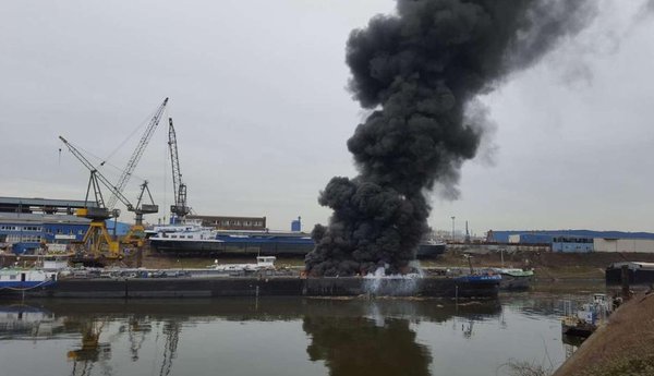 Two dockworkers were killed on Mar 31 when part of a tanker ship JULIUS RUETGERS exploded in the port of Duisburg, Germany.