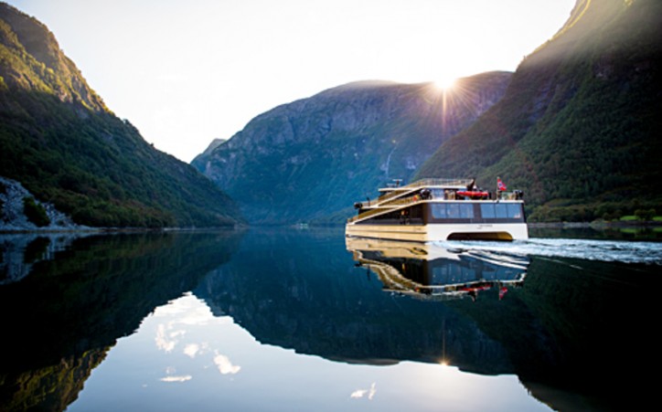 Video: Running on batteries - Powering the “Vision of the Fjords”