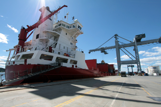 Mandatory electronic data exchange for international shipping adopted