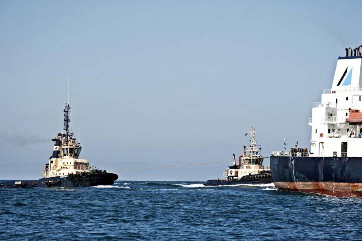 SVITZER expanding port cover in Portugal