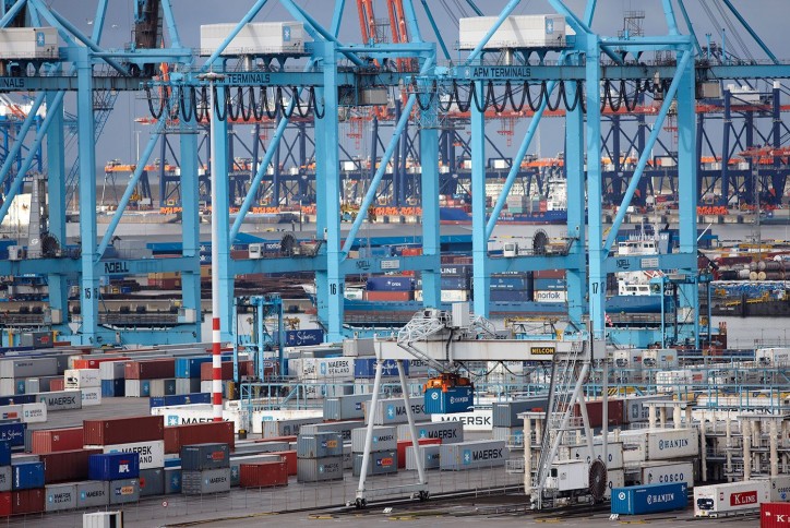 Container throughput drives growth in Rotterdam