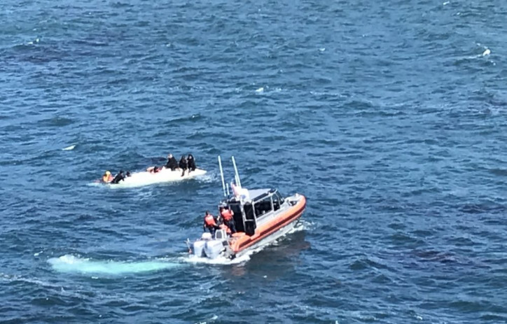 Six rescued from sinking vessel off Davenport