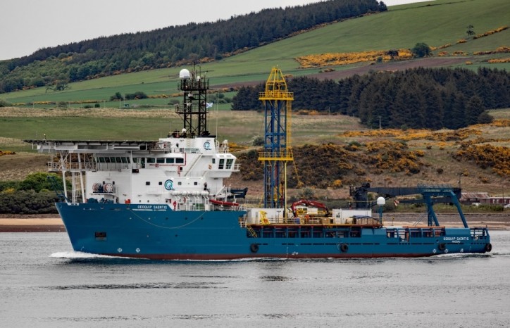 Geoquip Saentis sails to her maiden job