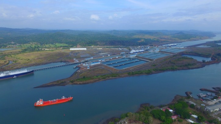 Panama Canal Sets New Milestone, Transits Three LNG Vessels in One Day