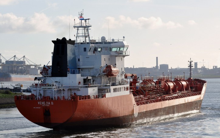 Chemical and product tanker Venezia D caught fire at Port of Kaliningrad