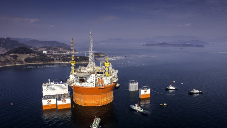 Dockwise Vanguard loaded Goliat