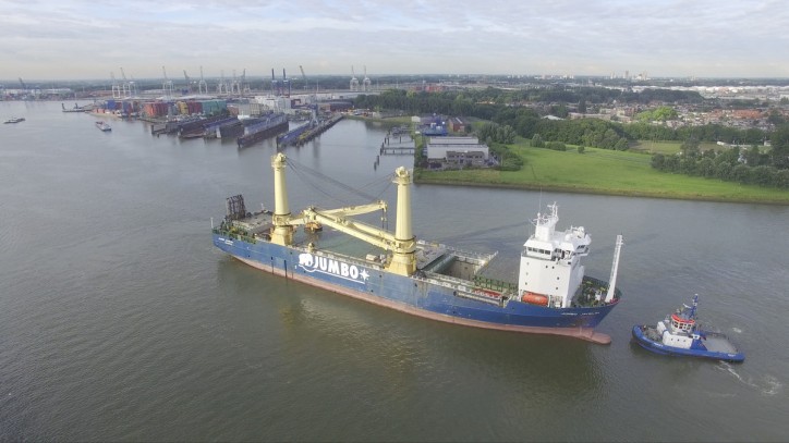 Damen Shiprepair Van Brink Rotterdam completes repairs to Jumbo Javelin Heavy Lift Crane Vessel (Video)