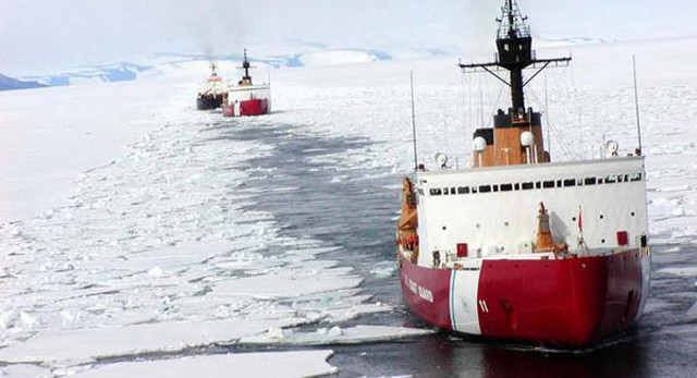 U.S. President calls for building of new USCG icebreakers