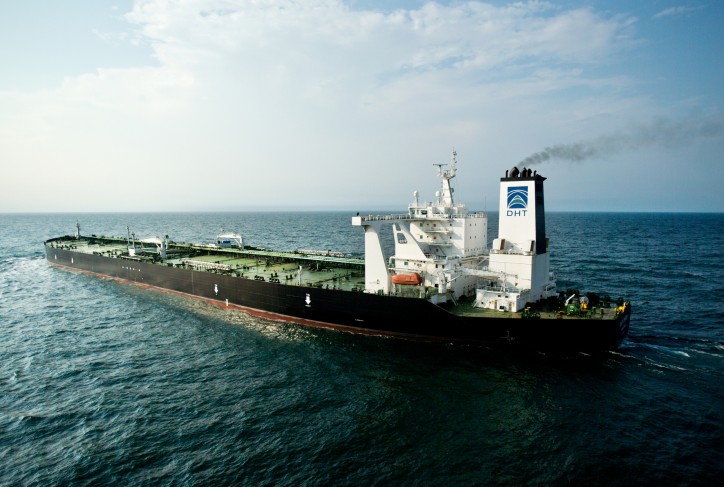 DHT Holdings takes delivery of VLCC newbuilding - DHT Lion