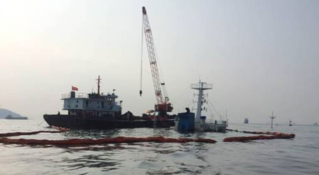 Chinese freighter sank on Guangzhou anchorage after collision