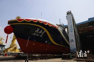 World's first intelligent unmanned ship launched in South China