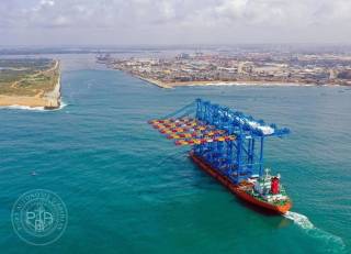 Côte d'Ivoire Terminal gears up with new equipment and prepares for November opening