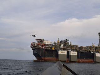 One dead, Five Injured Onboard Heavy Lift Vessel Off Durban