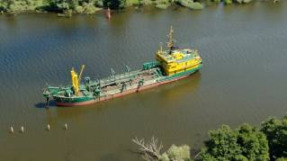 Dredging starts in Szczecin's Dębicki Canal