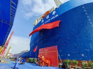 Two vessels in two days delivered to COSCO