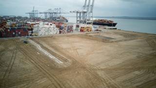 1000 Jobs To Be Created As DP World’s £350M New Fourth Berth At London Gateway Starts On Site