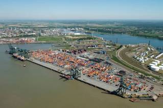 Boskalis and partners renew Europa Terminal in the port of Antwerp