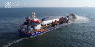 Shipping Award for Van Oord triplets