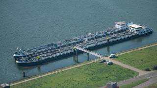 Mixed berthing officially allowed in the port of Rotterdam