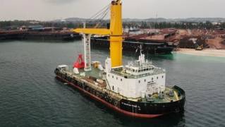 MacGregor has received two large orders for heavy-duty cranes and electric transloading cranes