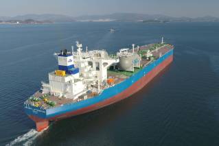 First LNG dual-fuel VLCC joins Maran Tankers Management fleet